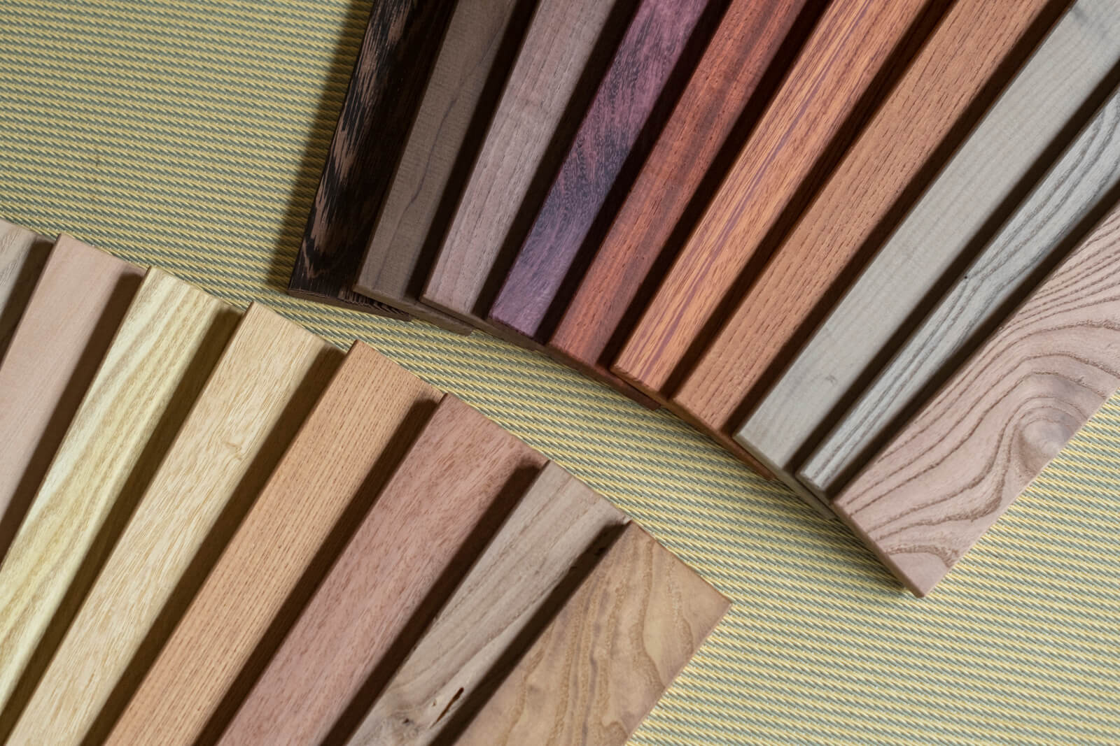 伝統的工芸品　箱根寄木細工