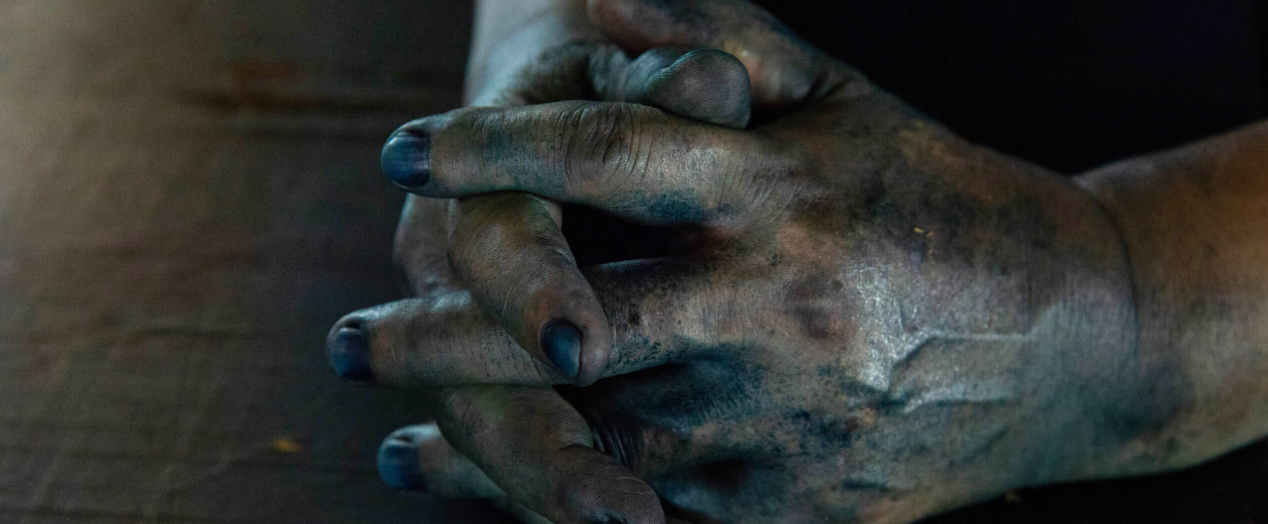 【プレスリリース】冬の贈り物に、藍染の美を。静岡の郷土工芸品 『みくりや染織』作品をショップ＆ギャラリーで販売